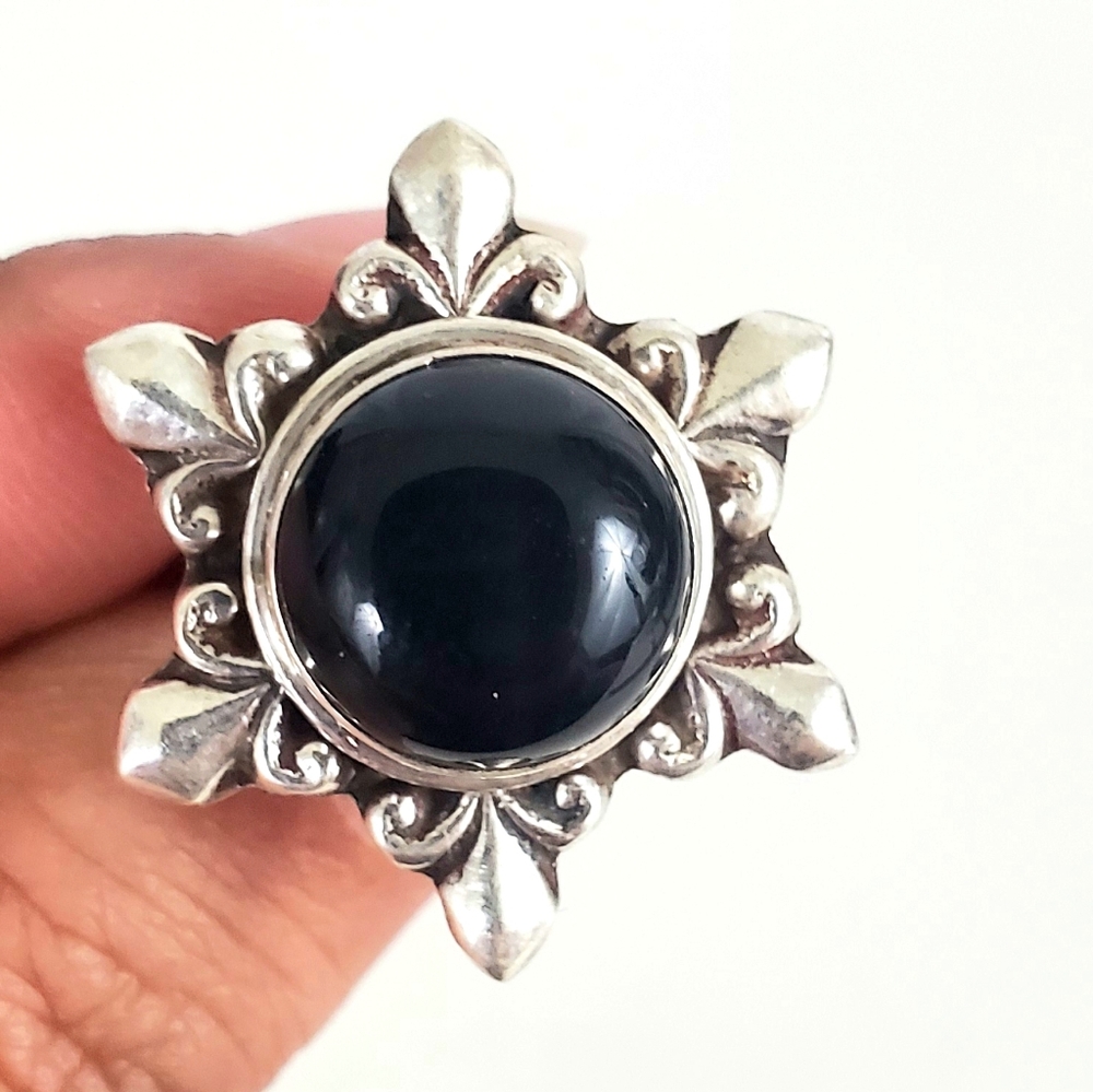 Black onyx & 925 sterling silver statement ring